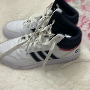Adidas sneakers for women. Size 10. worn once.